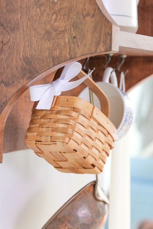 Tiny basket for decoration in a farmhouse kitchen