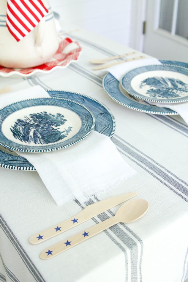 Patriotic style place setting
